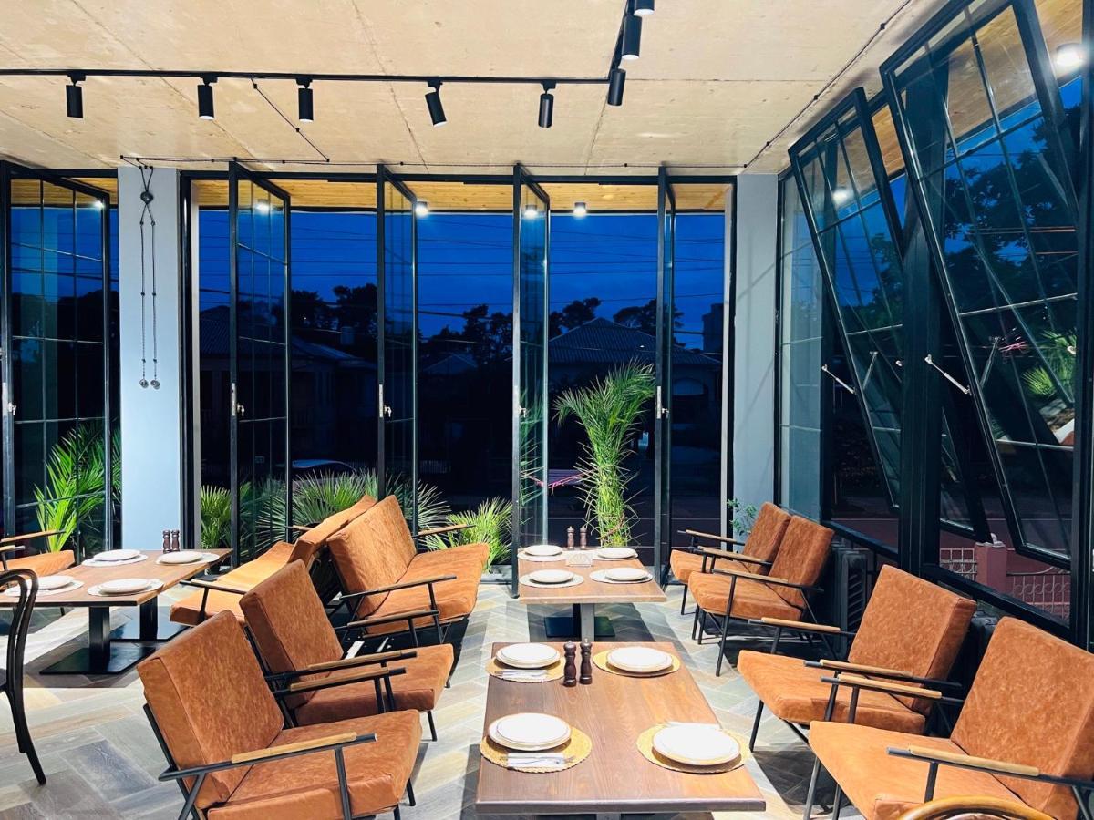 Level Up Hotel & Restaurant Kobuleti Exterior foto